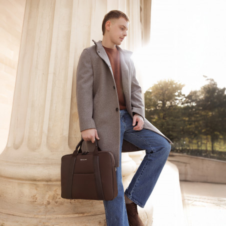 Чанта за лаптоп 306g 01 еспресо lifestyle