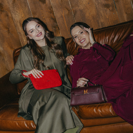 Дамска чанта за ръка 211g велур червен lifestyle