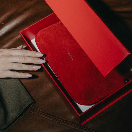 Дамска чанта за ръка 211g велур червен lifestyle