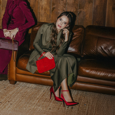 Елегантни дамски обувки 1311 червен сатен lifestyle