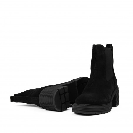 Дамски ботуши 3385 буфо черен