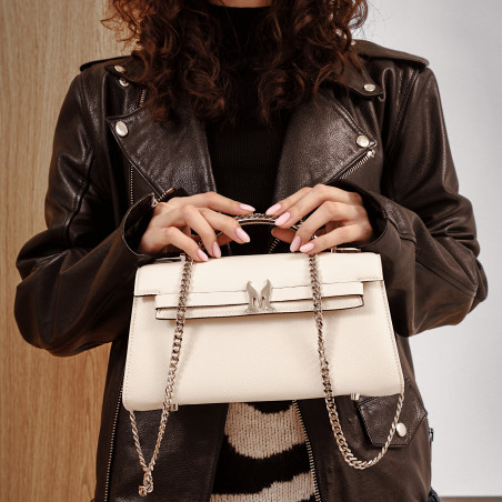 Чанта дамска за рамо 041g 01 panna safiano lifestyle