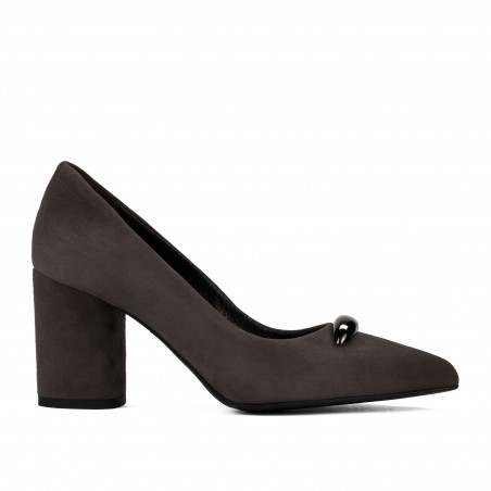 Елегантни дамски обувки 1361 пясъчен велур