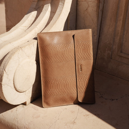 Калъф за лаптоп 309g croco taupe