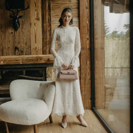 Дамска чанта за рамо 041g 01 розова пудра сафияно lifestyle